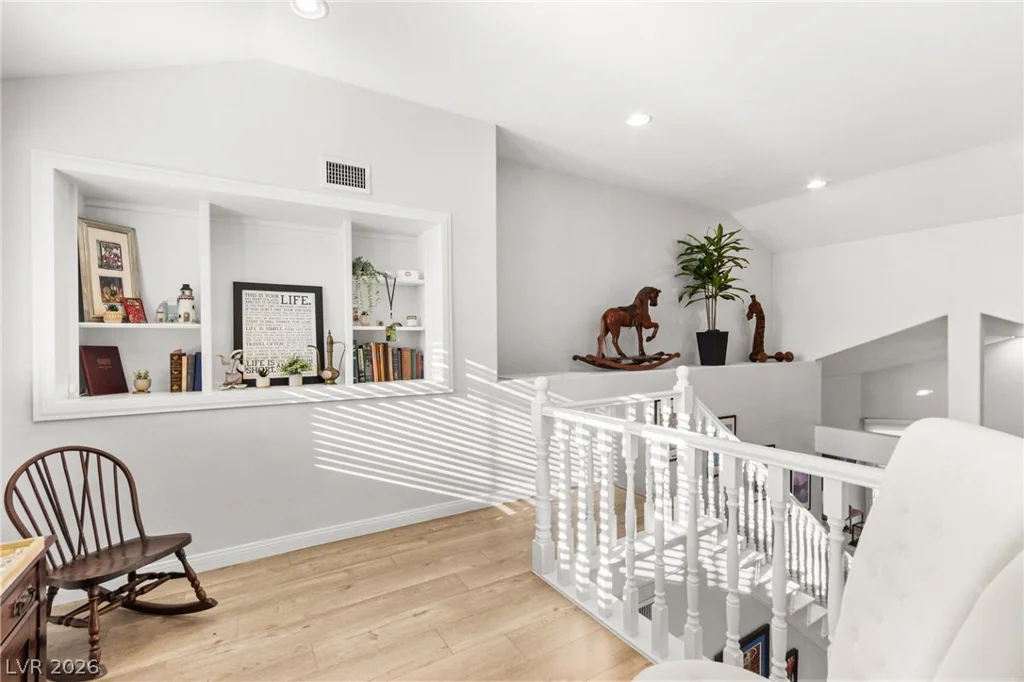 5090 Breakers, Las Vegas, NV 89113