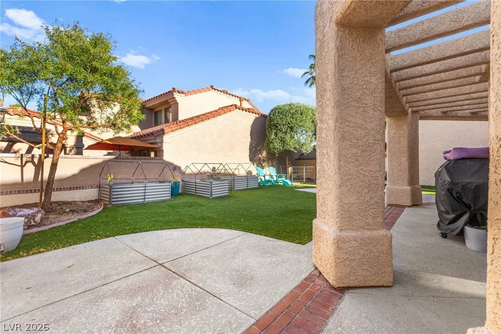 5090 Breakers, Las Vegas, NV 89113