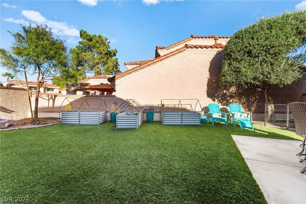 5090 Breakers, Las Vegas, NV 89113
