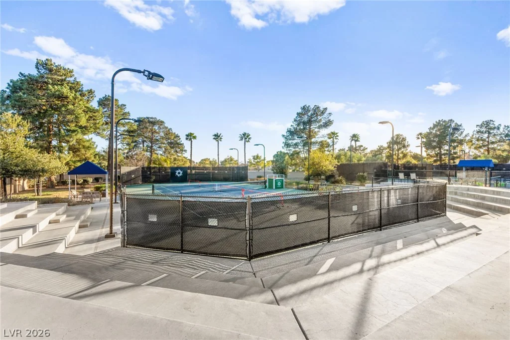 5090 Breakers, Las Vegas, NV 89113