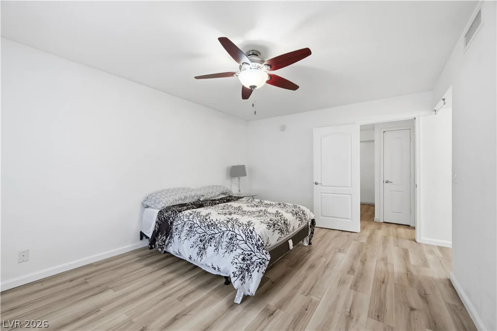 2838 Geary, Las Vegas, NV 89109
