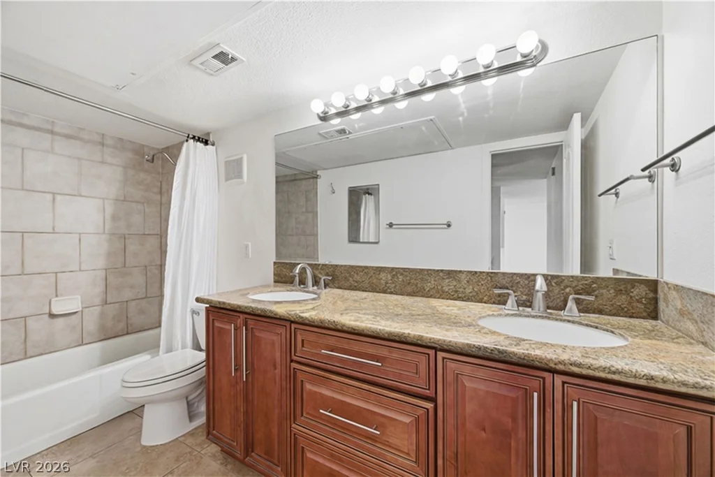 2838 Geary, Las Vegas, NV 89109