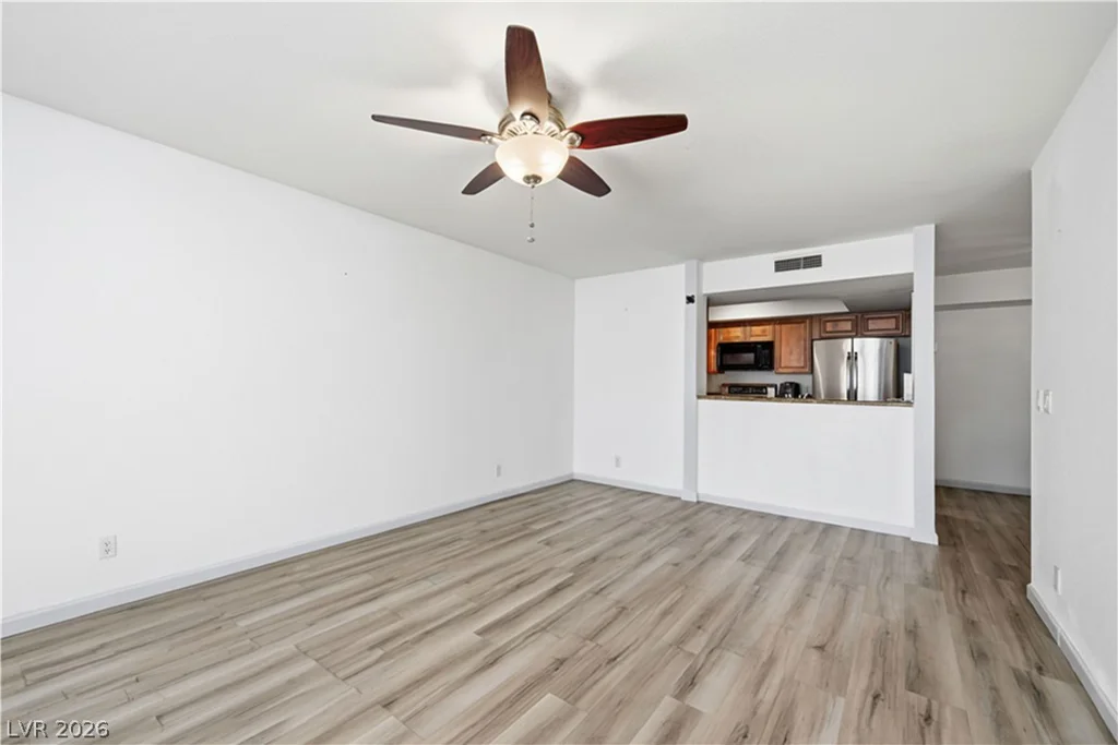 2838 Geary, Las Vegas, NV 89109