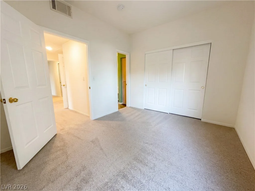 900 Heavenly Hills, Las Vegas, NV 89145