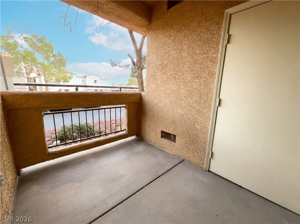 900 Heavenly Hills, Las Vegas, NV 89145