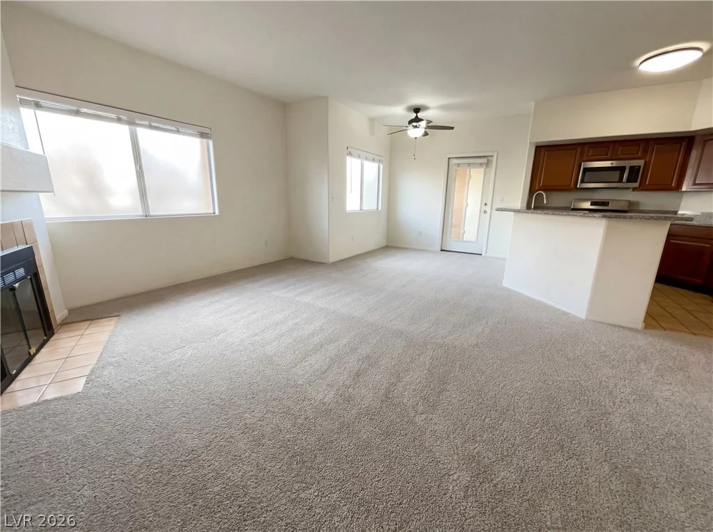 900 Heavenly Hills, Las Vegas, NV 89145