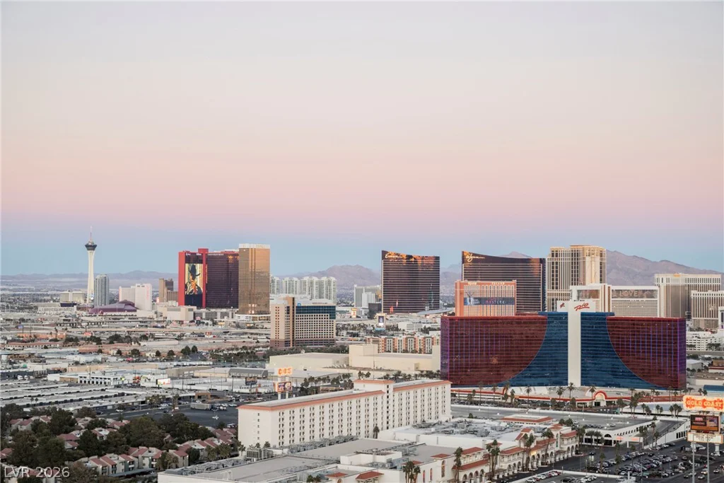 4381 Flamingo, Las Vegas, NV 89103