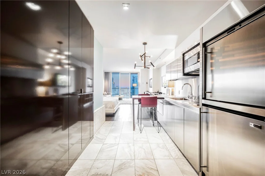 4381 Flamingo, Las Vegas, NV 89103