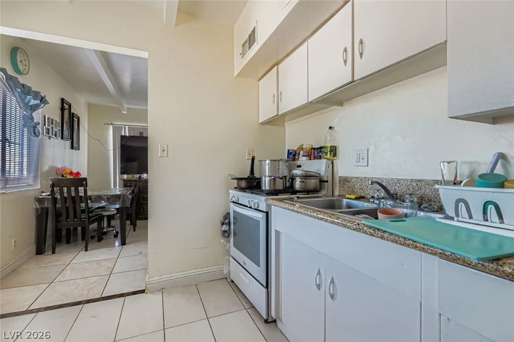 2105 Stanley, North Las Vegas, NV 89030
