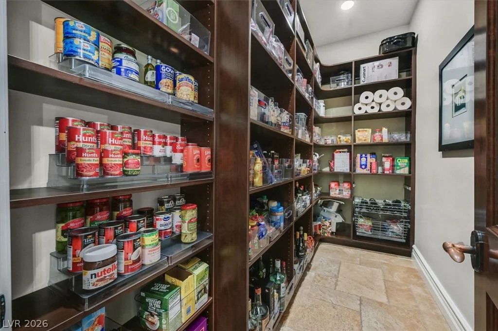 2990 Bella Kathryn, Las Vegas, NV 89117