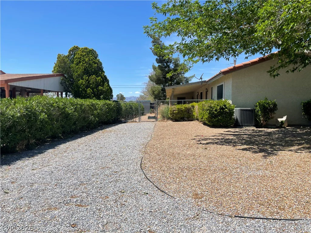 881 Calvada, Pahrump, NV 89048