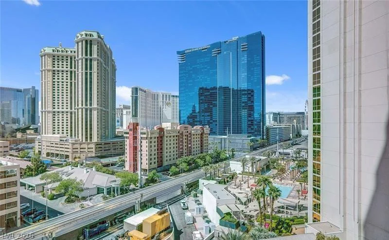 145 HARMON, Las Vegas, NV 89109