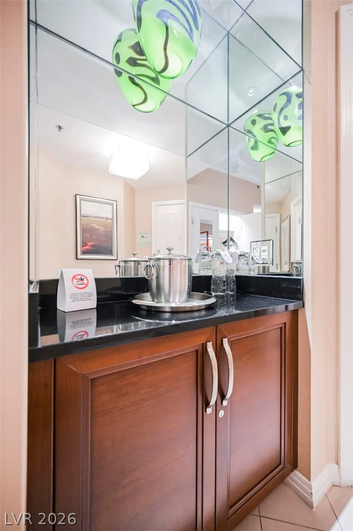 145 HARMON, Las Vegas, NV 89109