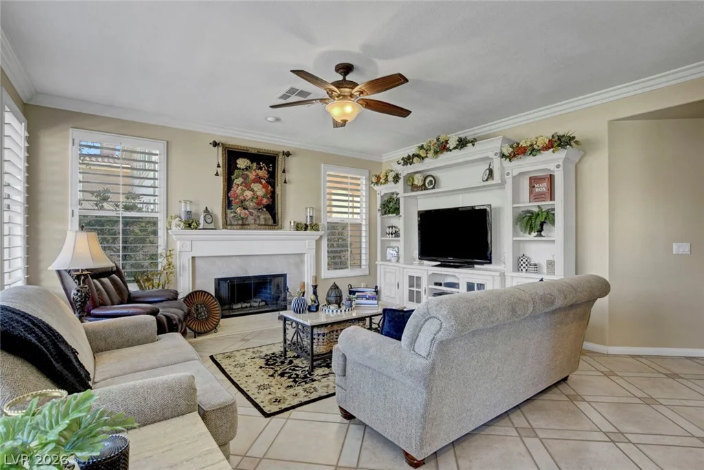 1812 Paseo Overlook, Las Vegas, NV 89128