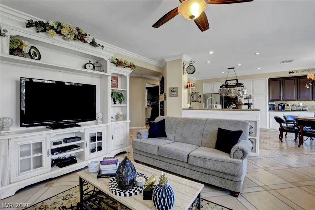 1812 Paseo Overlook, Las Vegas, NV 89128