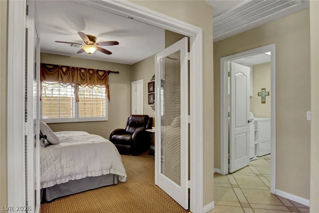 1812 Paseo Overlook, Las Vegas, NV 89128