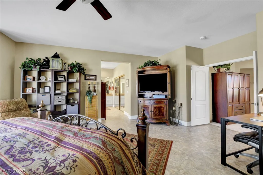 1812 Paseo Overlook, Las Vegas, NV 89128