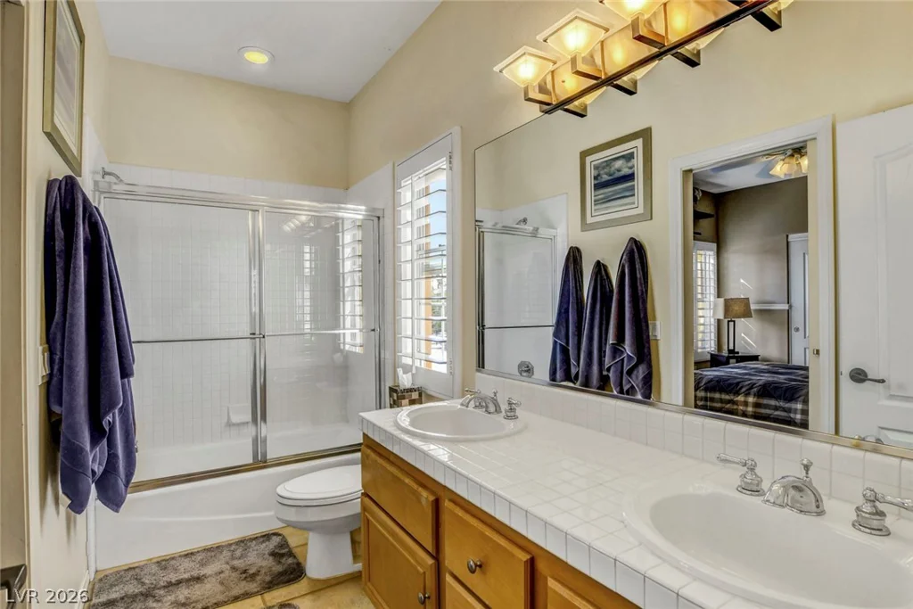 1812 Paseo Overlook, Las Vegas, NV 89128