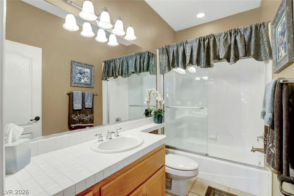 1812 Paseo Overlook, Las Vegas, NV 89128