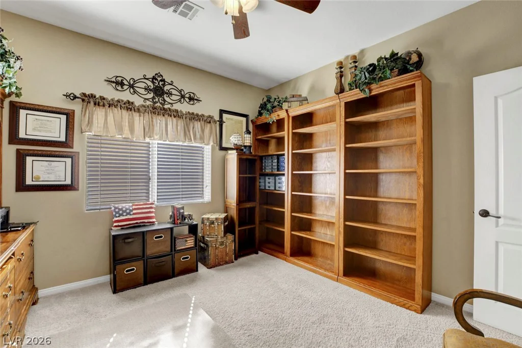 1812 Paseo Overlook, Las Vegas, NV 89128