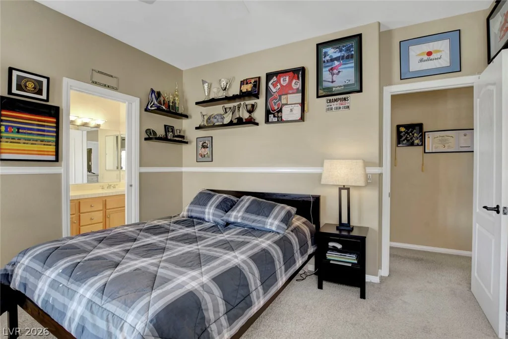 1812 Paseo Overlook, Las Vegas, NV 89128