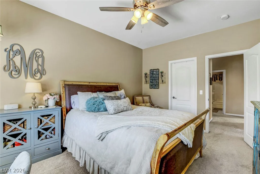 1812 Paseo Overlook, Las Vegas, NV 89128