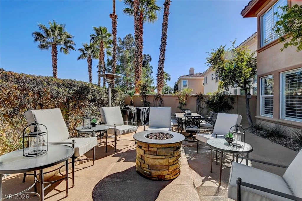 1812 Paseo Overlook, Las Vegas, NV 89128