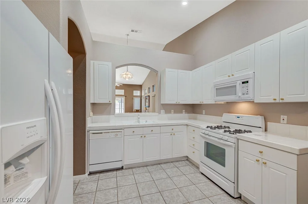 5060 Shadow River, Las Vegas, NV 89148