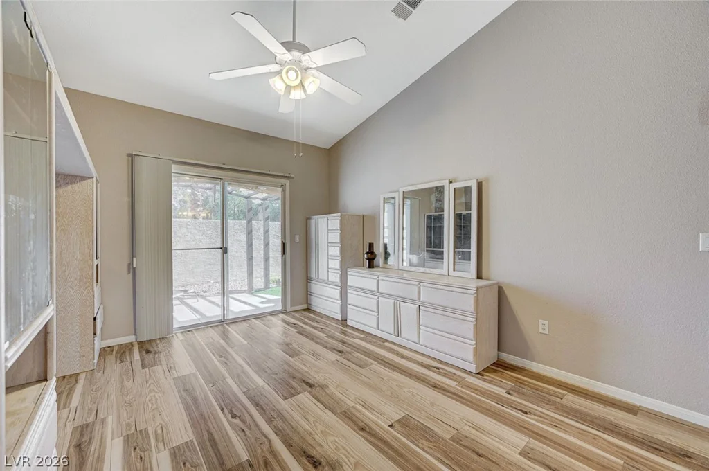 5060 Shadow River, Las Vegas, NV 89148