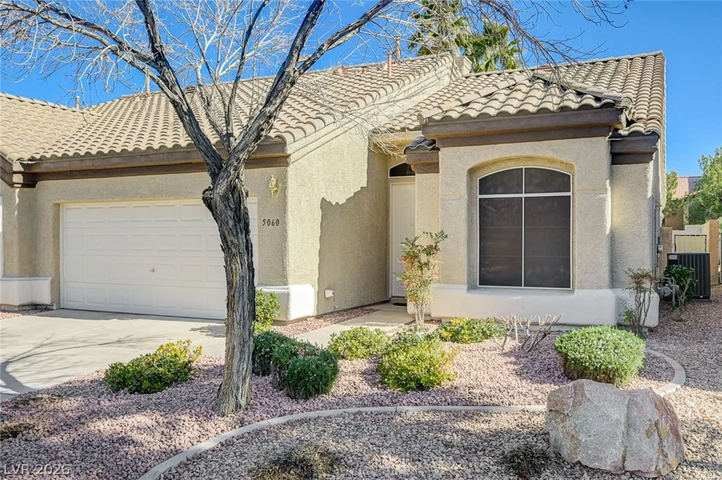 5060 Shadow River, Las Vegas, NV 89148