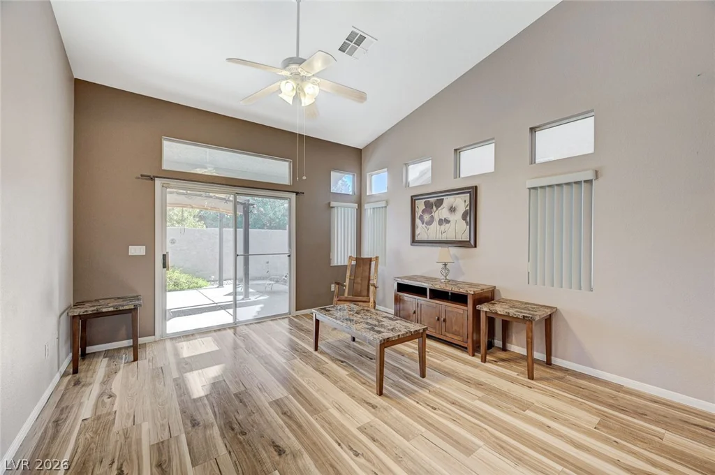 5060 Shadow River, Las Vegas, NV 89148