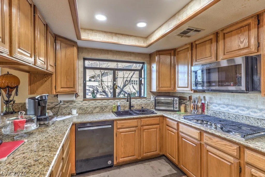 1016 Calico Ridge Drive, Las Vegas, NV 89011