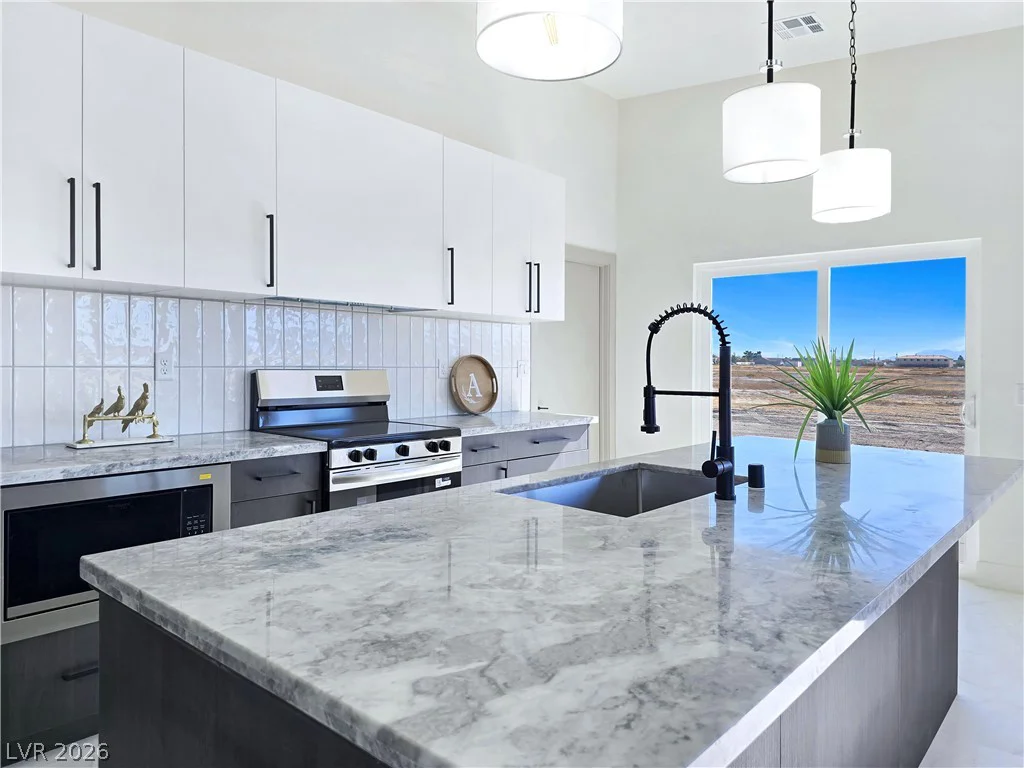 480 Arapahoe, Pahrump, NV 89048
