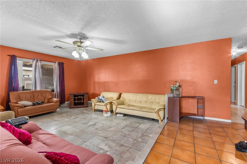 4717 Primavera, Las Vegas, NV 89122