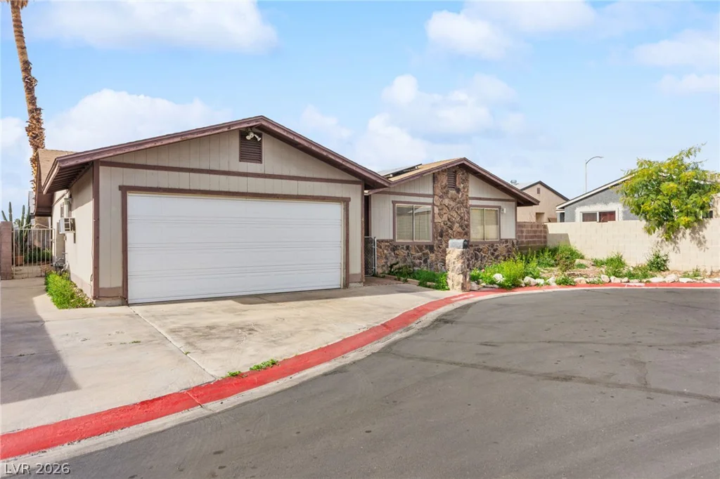 4717 Primavera, Las Vegas, NV 89122