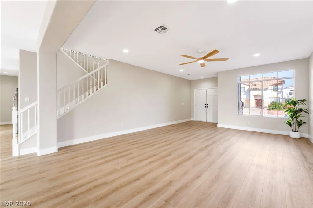 10139 Prairie Dove, Las Vegas, NV 89117