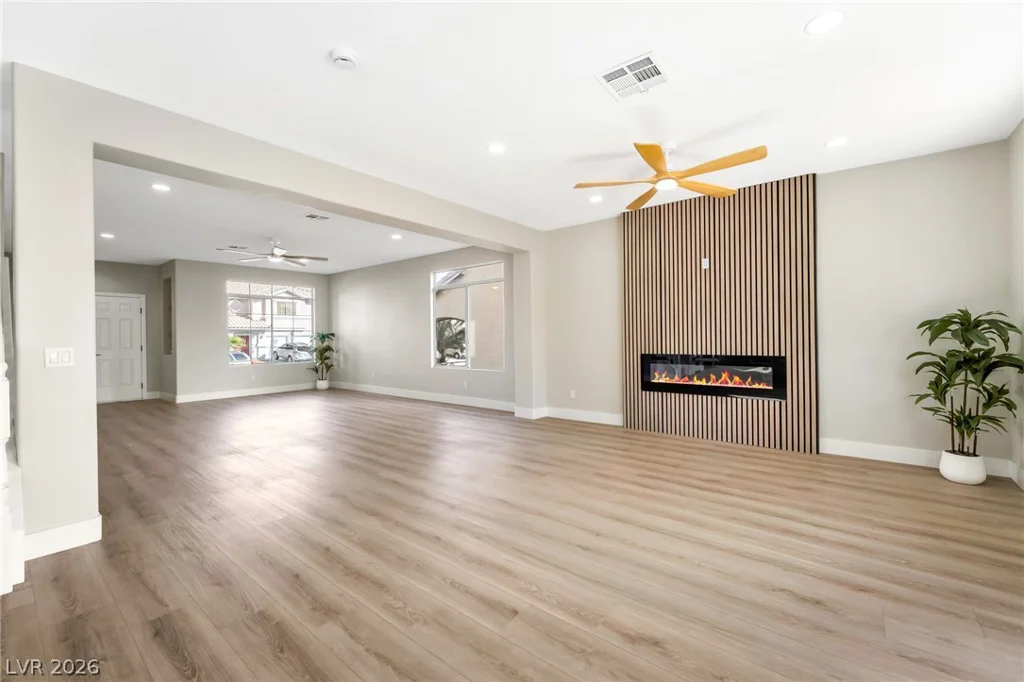 10139 Prairie Dove, Las Vegas, NV 89117