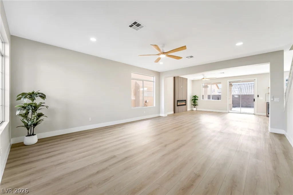 10139 Prairie Dove, Las Vegas, NV 89117