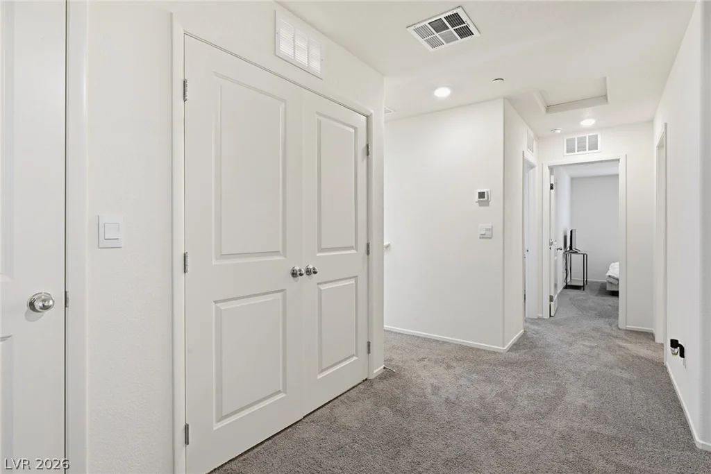 9929 Canary Hills, Las Vegas, NV 89141