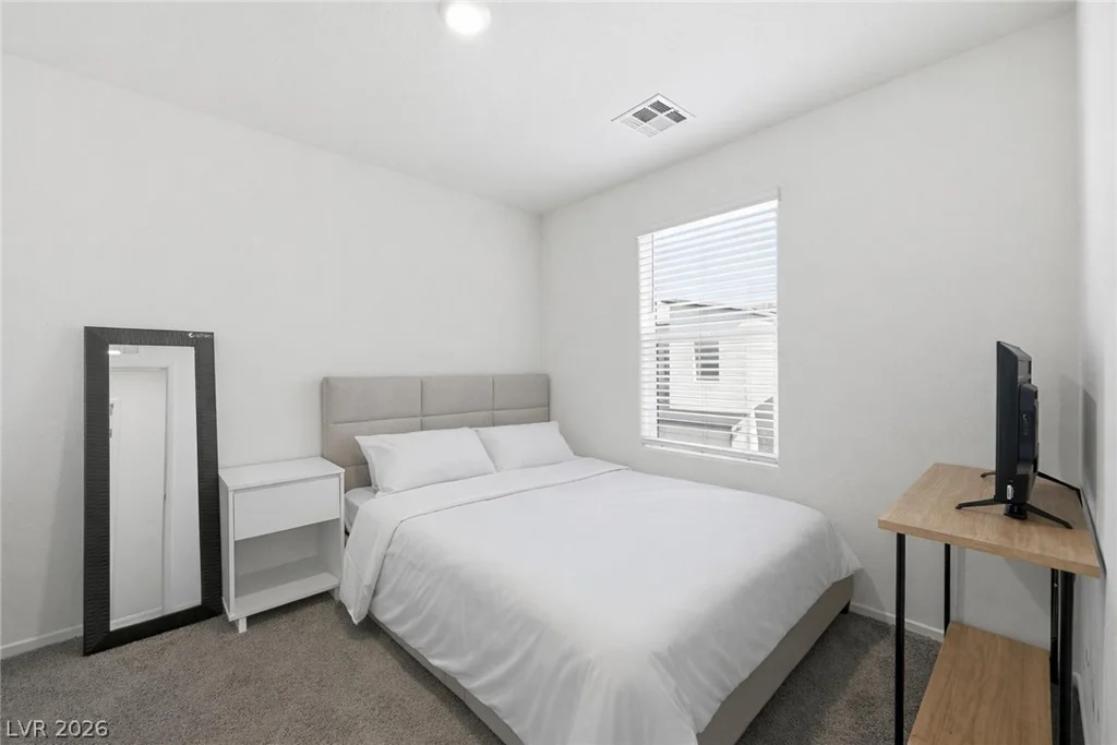 9929 Canary Hills, Las Vegas, NV 89141