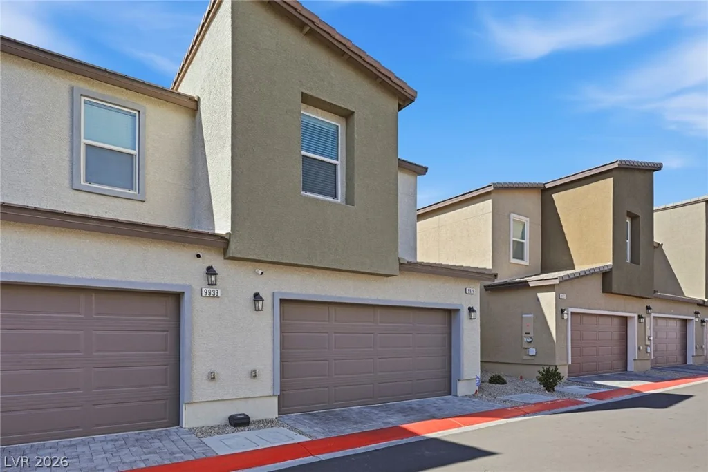 9929 Canary Hills, Las Vegas, NV 89141