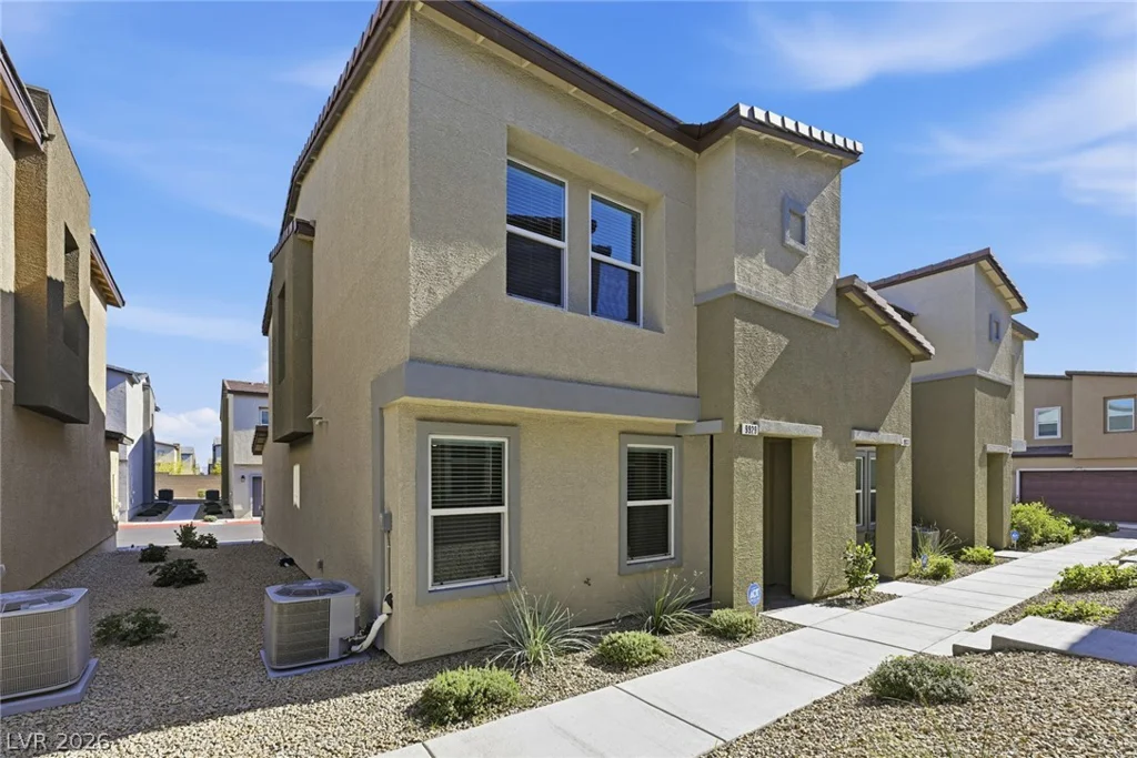 9929 Canary Hills, Las Vegas, NV 89141