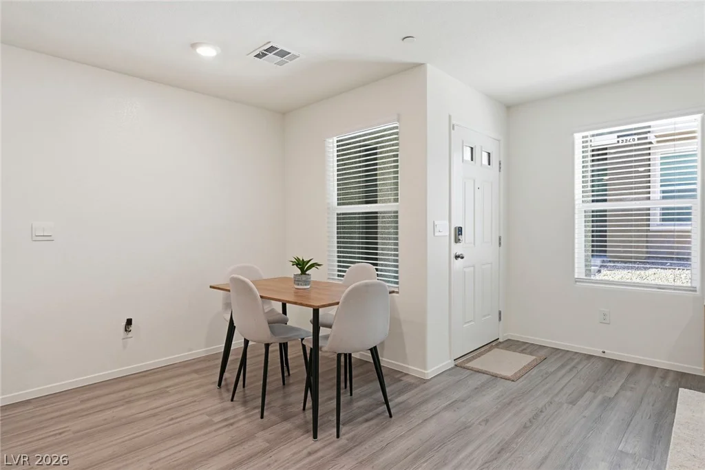 9929 Canary Hills, Las Vegas, NV 89141
