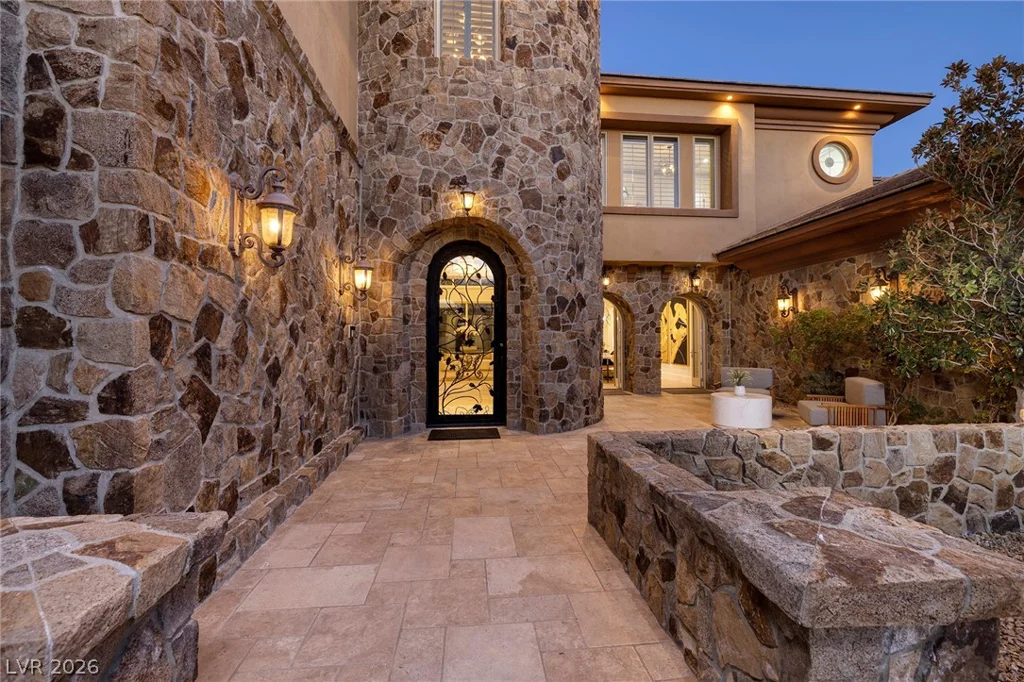 4 Ayden, Henderson, NV 89052