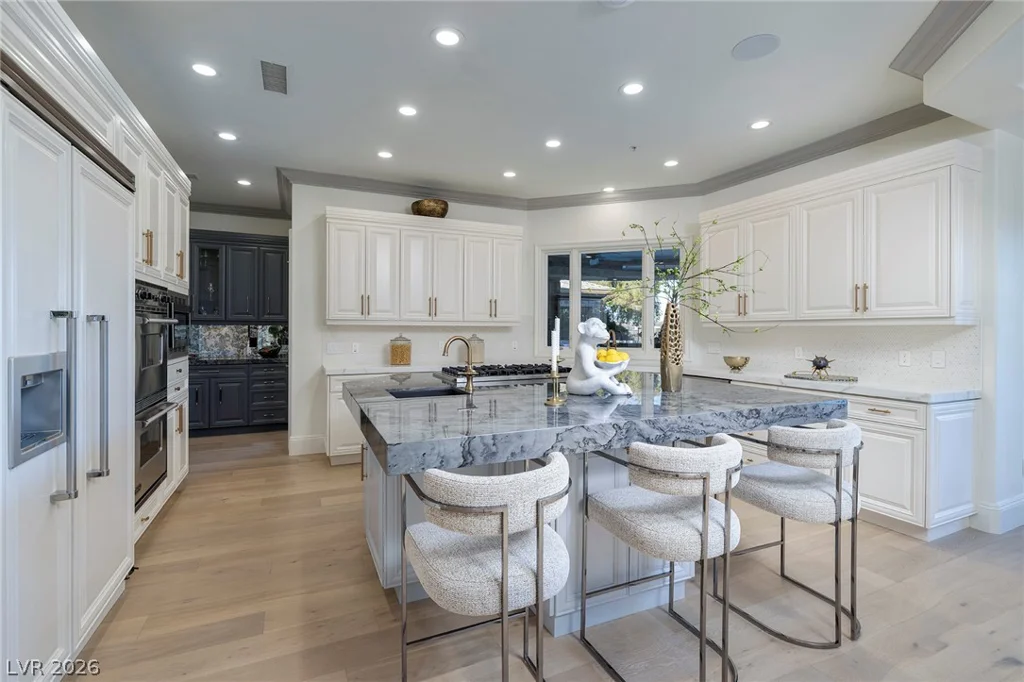 4 Ayden, Henderson, NV 89052