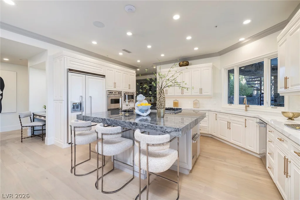 4 Ayden, Henderson, NV 89052
