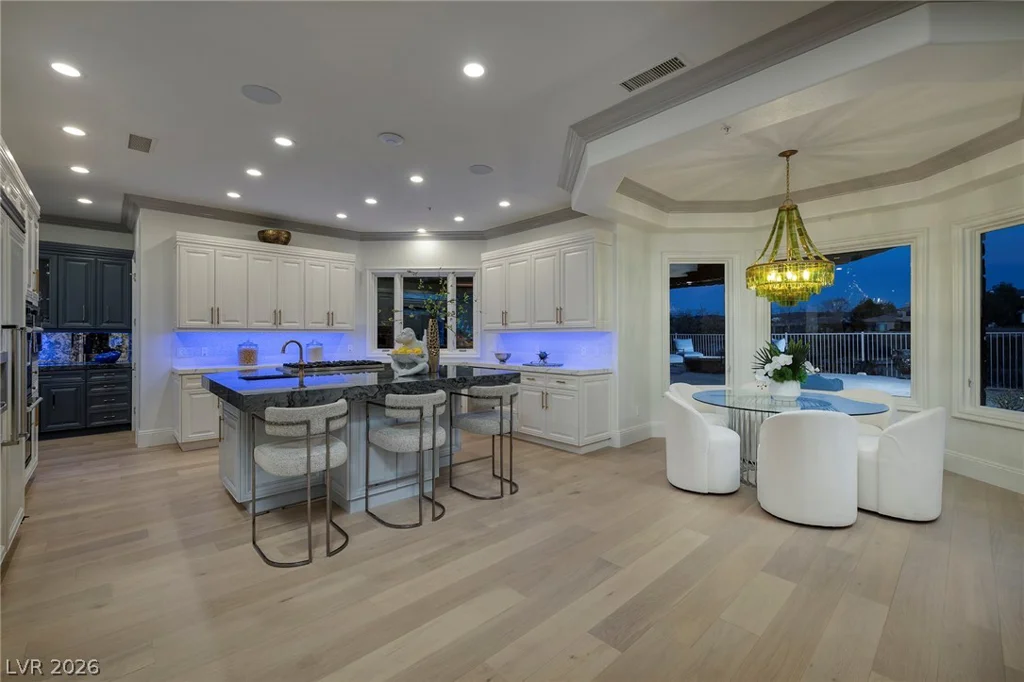 4 Ayden, Henderson, NV 89052