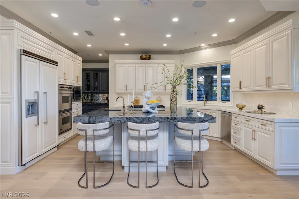 4 Ayden, Henderson, NV 89052