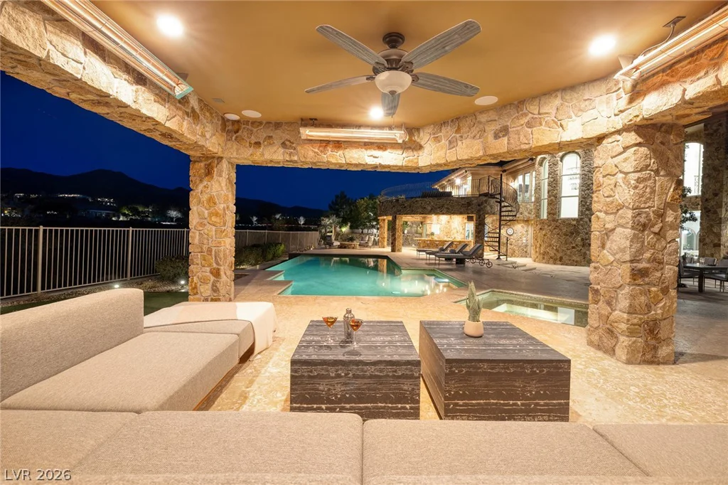 4 Ayden, Henderson, NV 89052