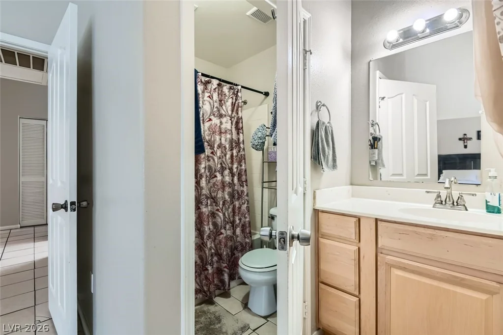 5230 Panguitch, Las Vegas, NV 89122